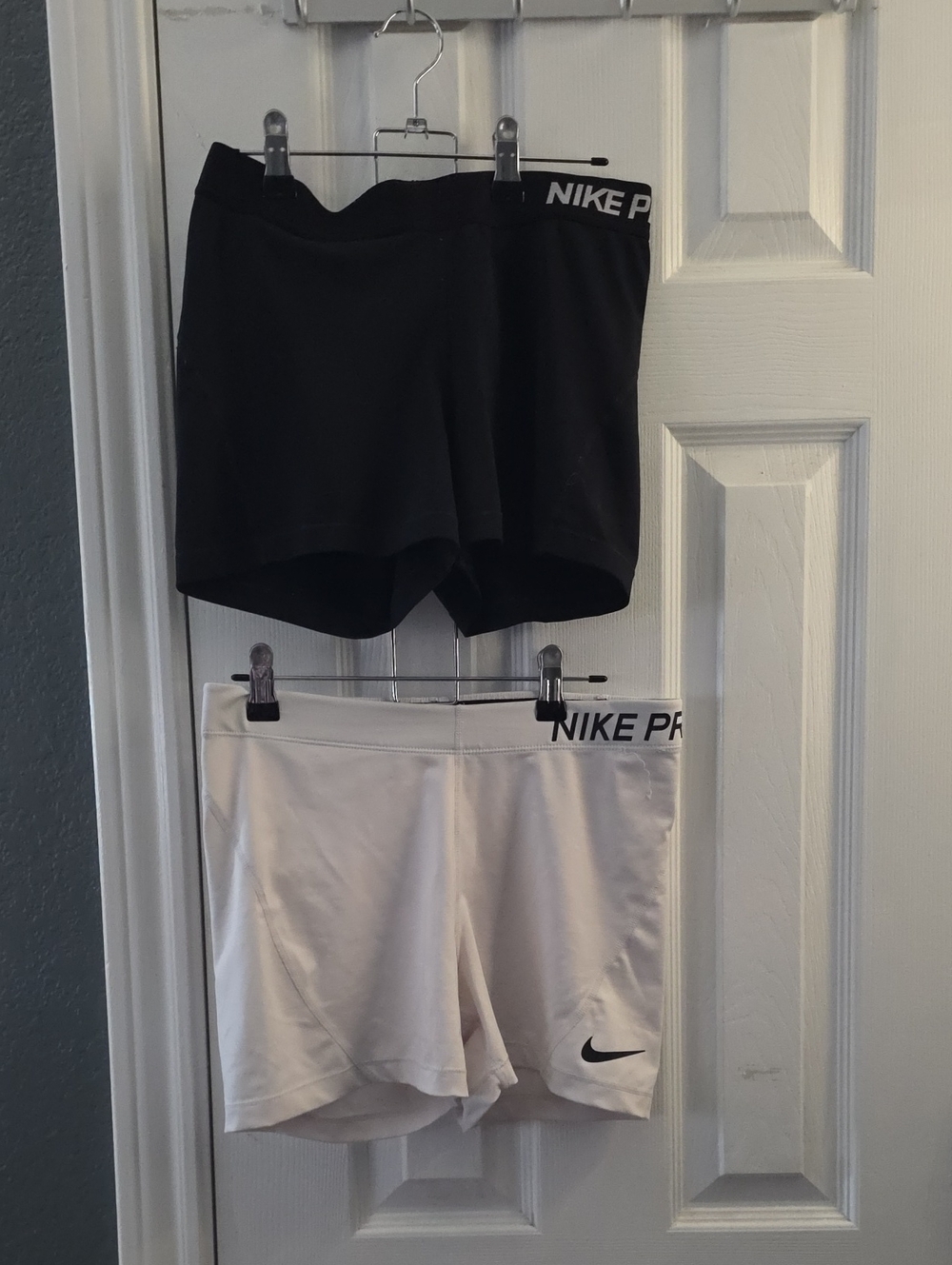 Nike Women's Compression Bike Shorts Duo - Black & White